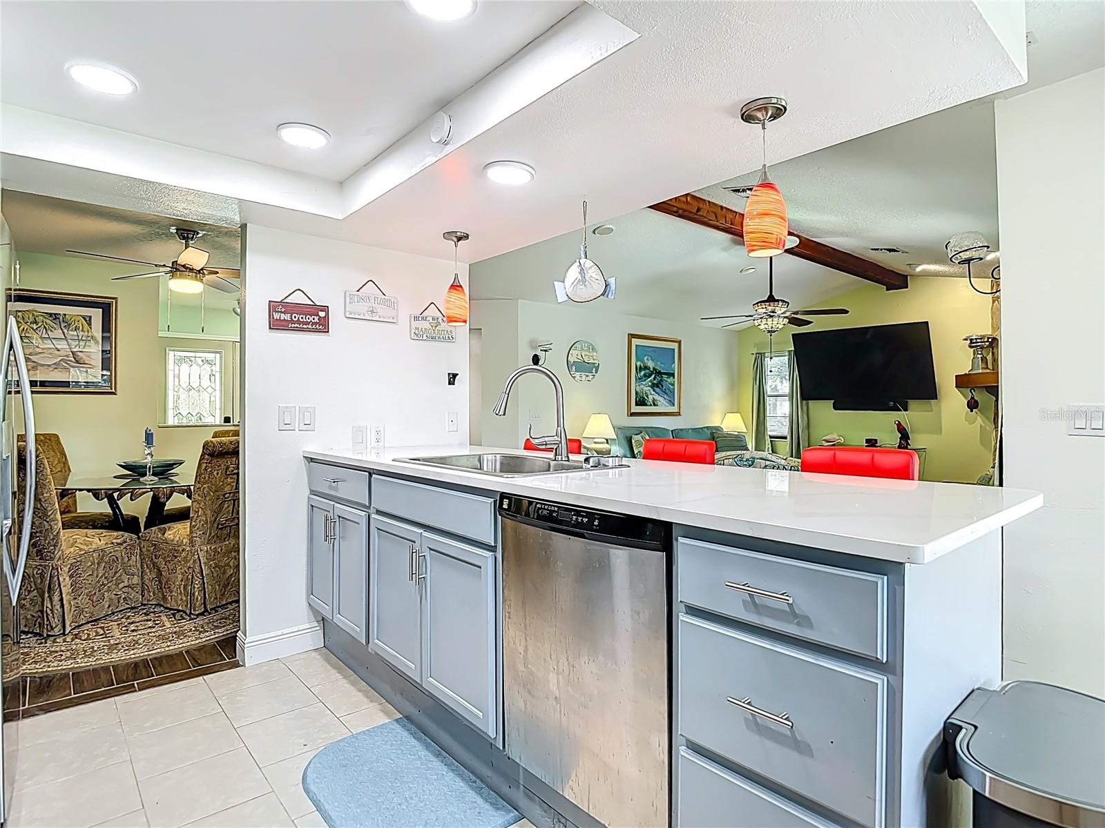 12529 SHADOW RIDGE BLVD — photo 32