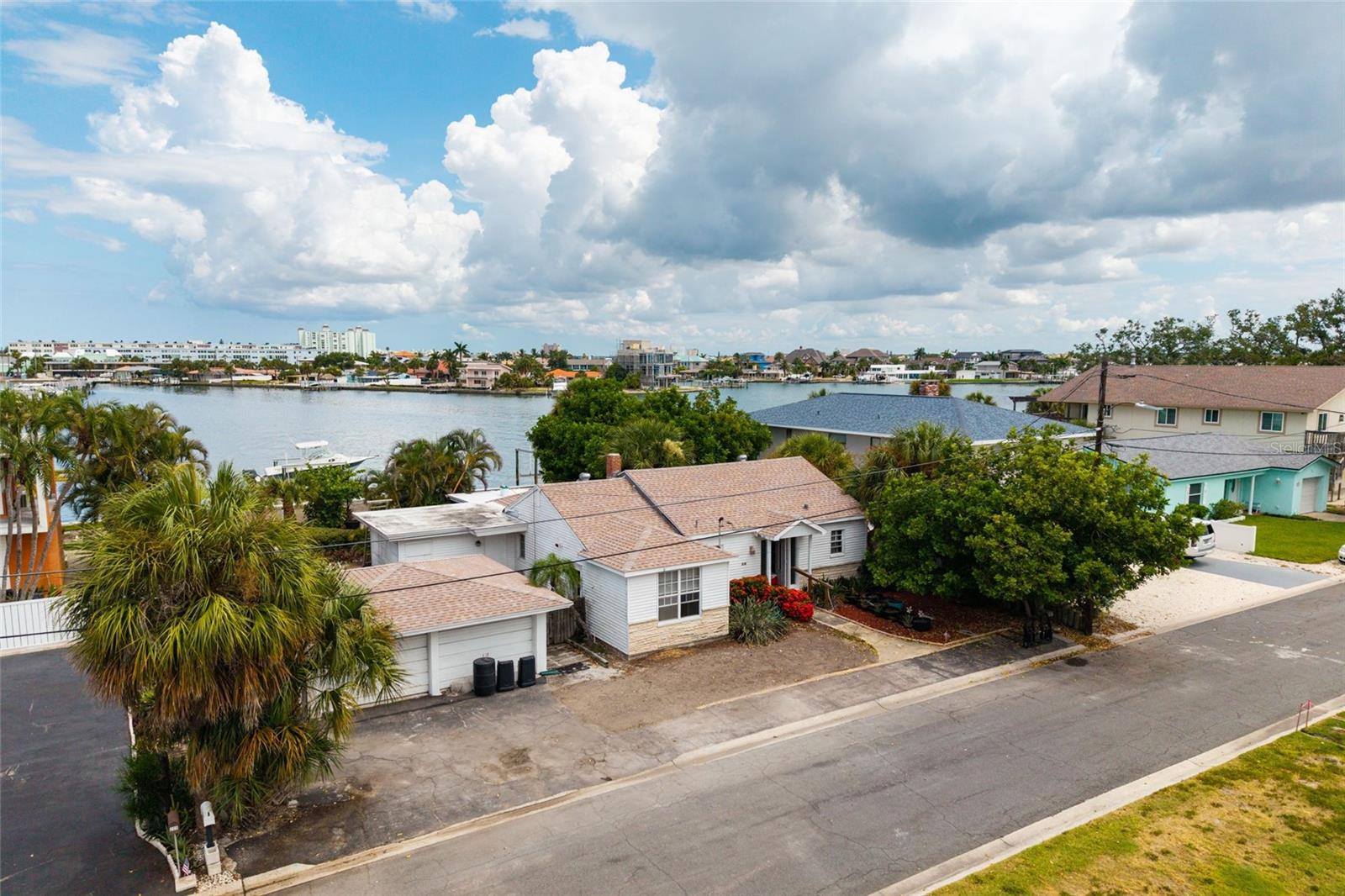 216 PUNTA VISTA DR — photo 2