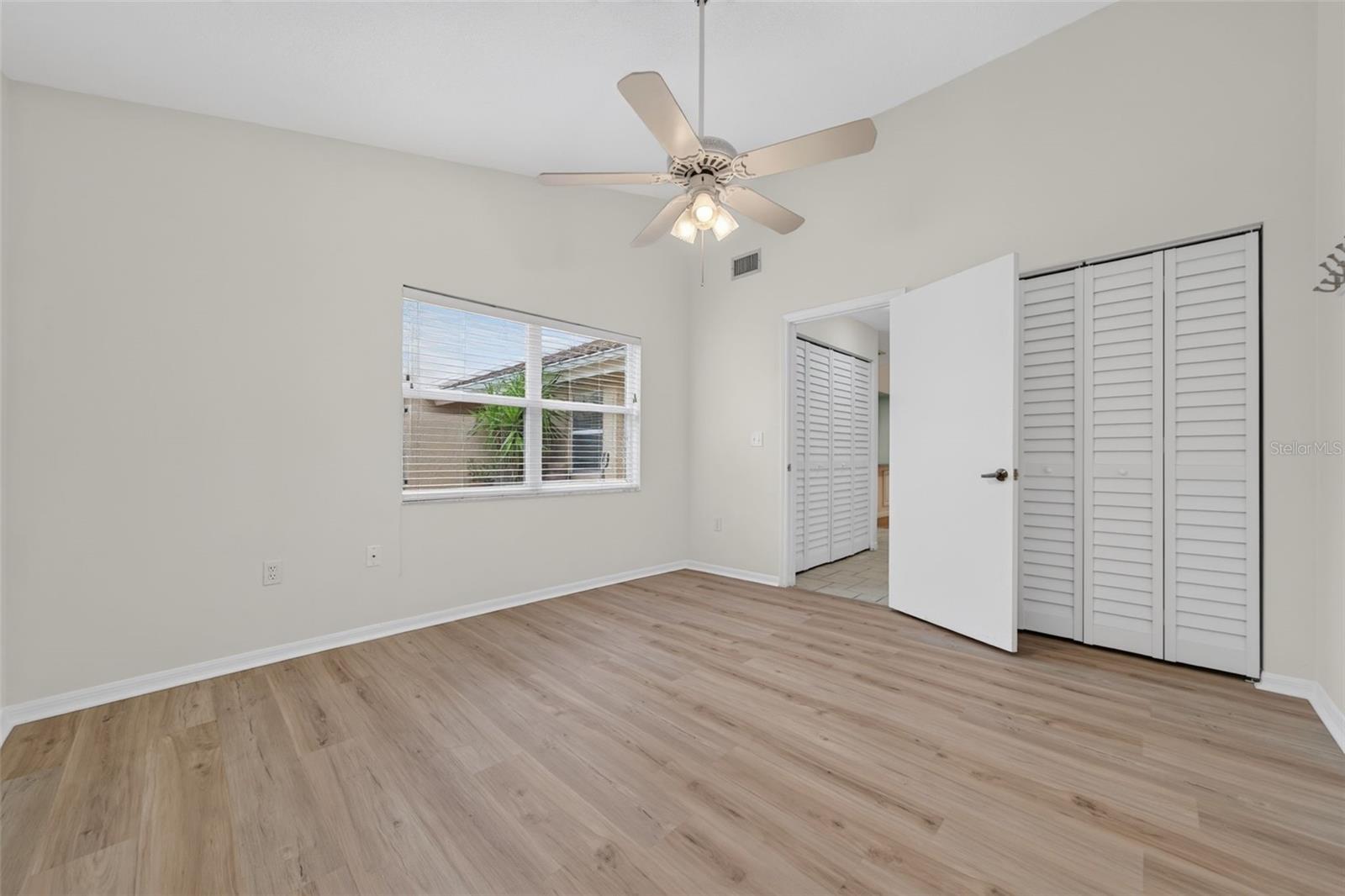 5626 MONTE ROSSO RD — photo 34