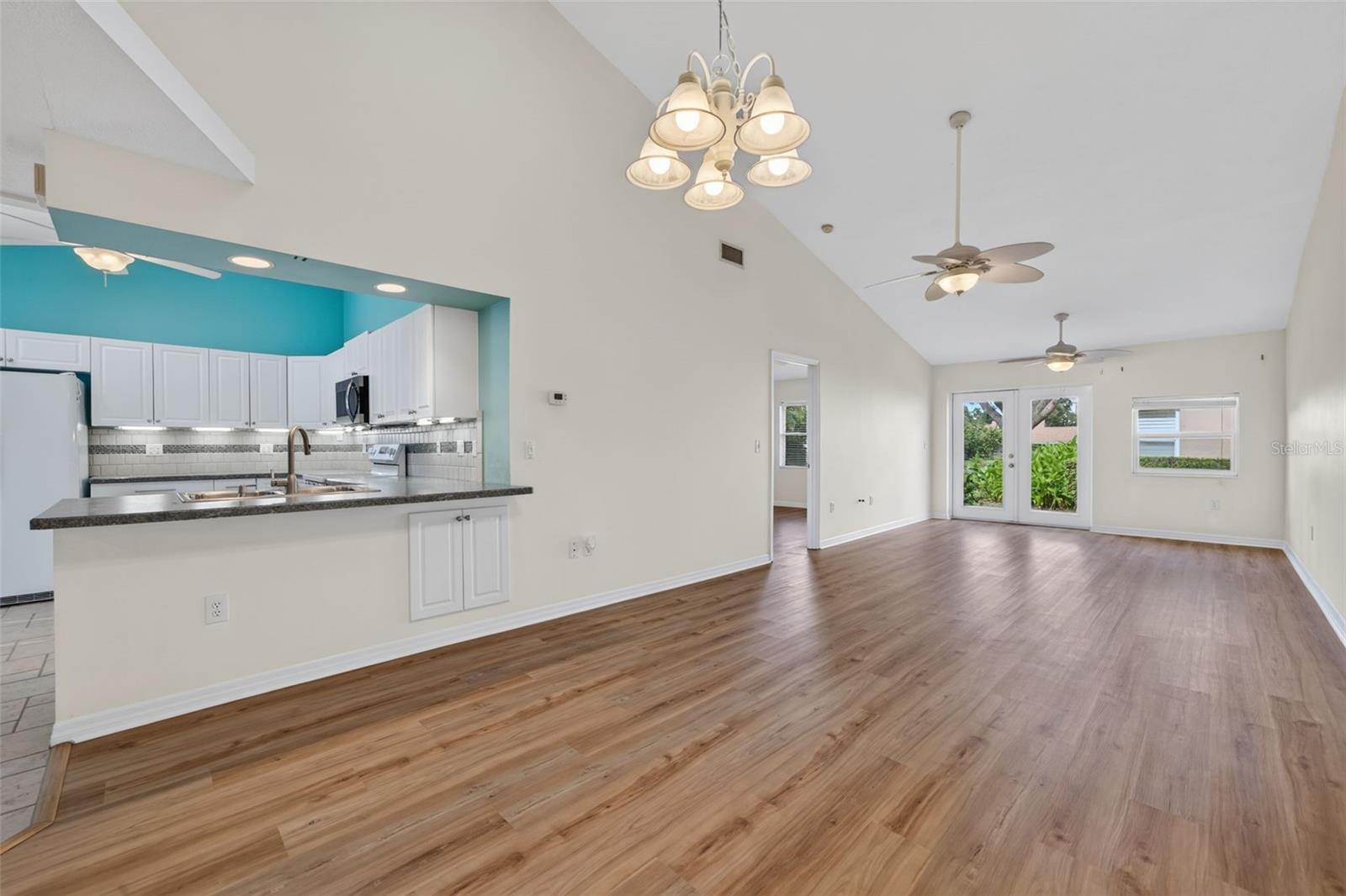 5626 MONTE ROSSO RD — photo 13