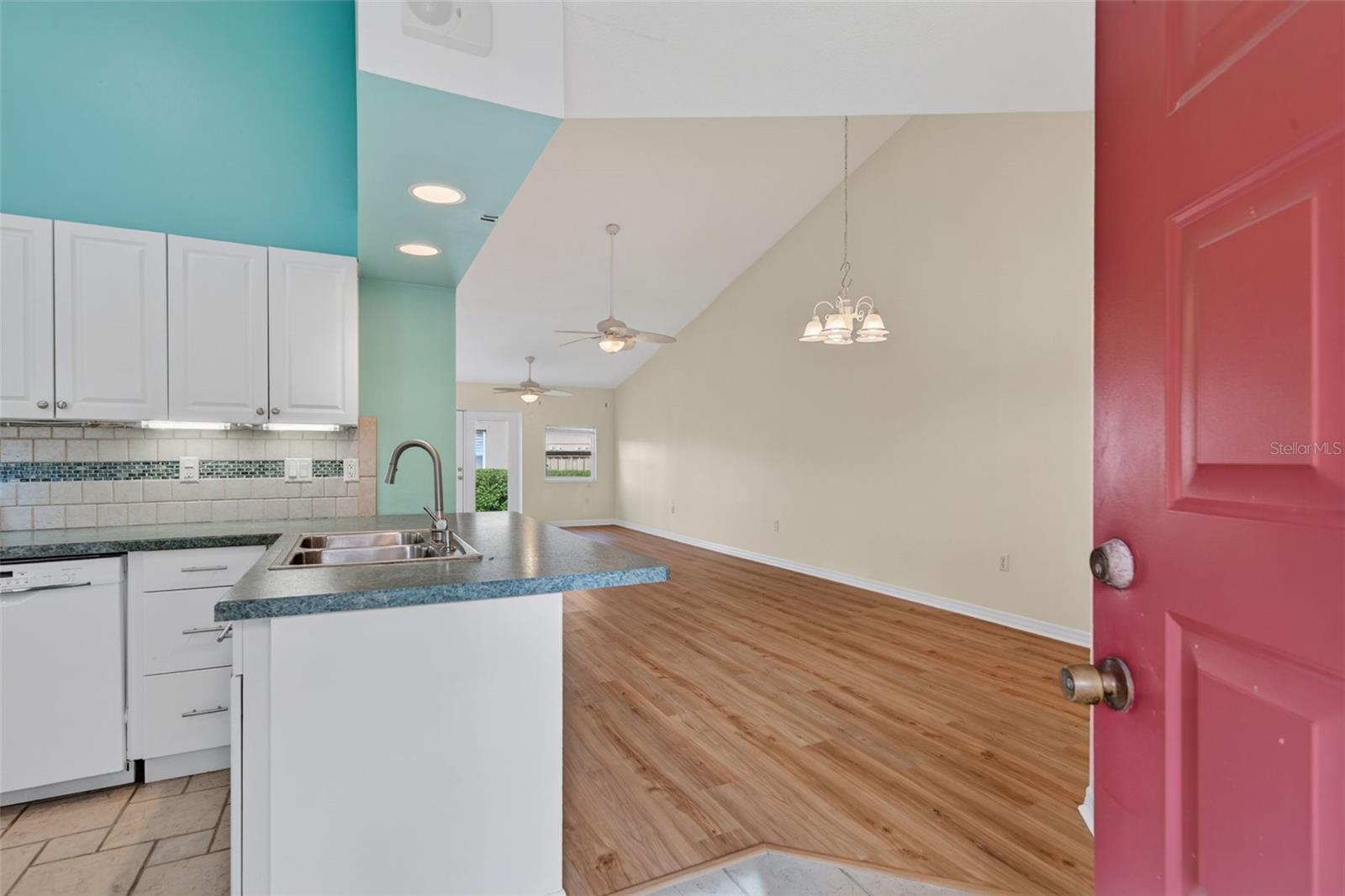 5626 MONTE ROSSO RD — photo 8