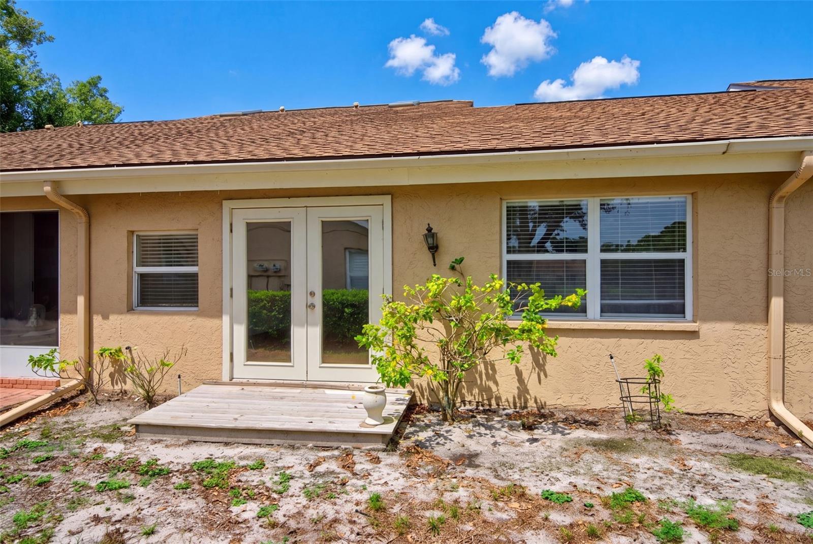 5626 MONTE ROSSO RD — photo 23