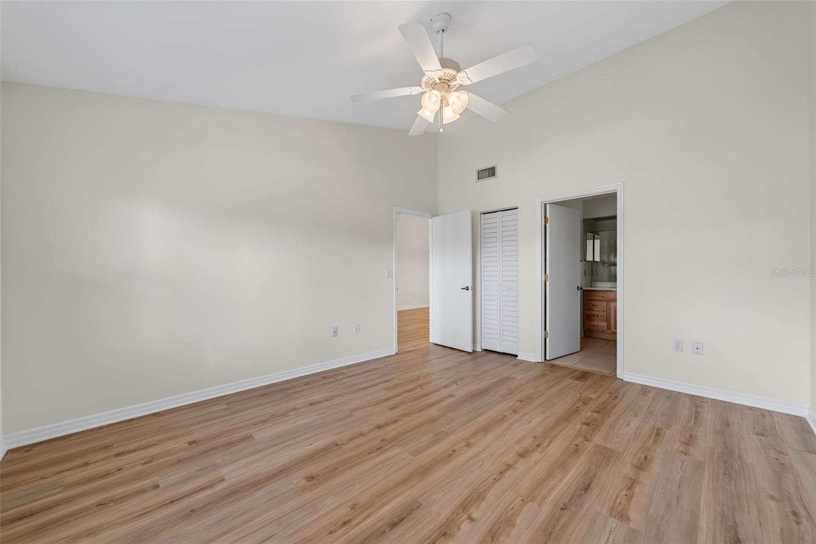 5626 MONTE ROSSO RD — photo 29