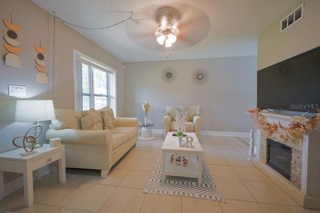 6902 SOLEDAD CT — photo 6