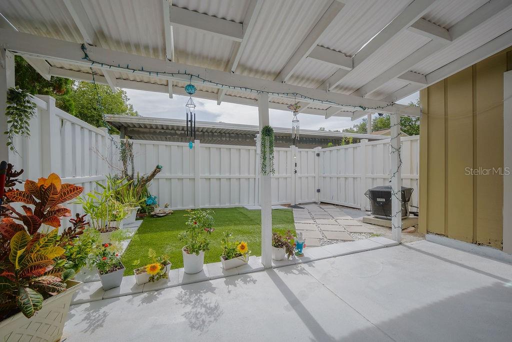 6902 SOLEDAD CT — photo 5