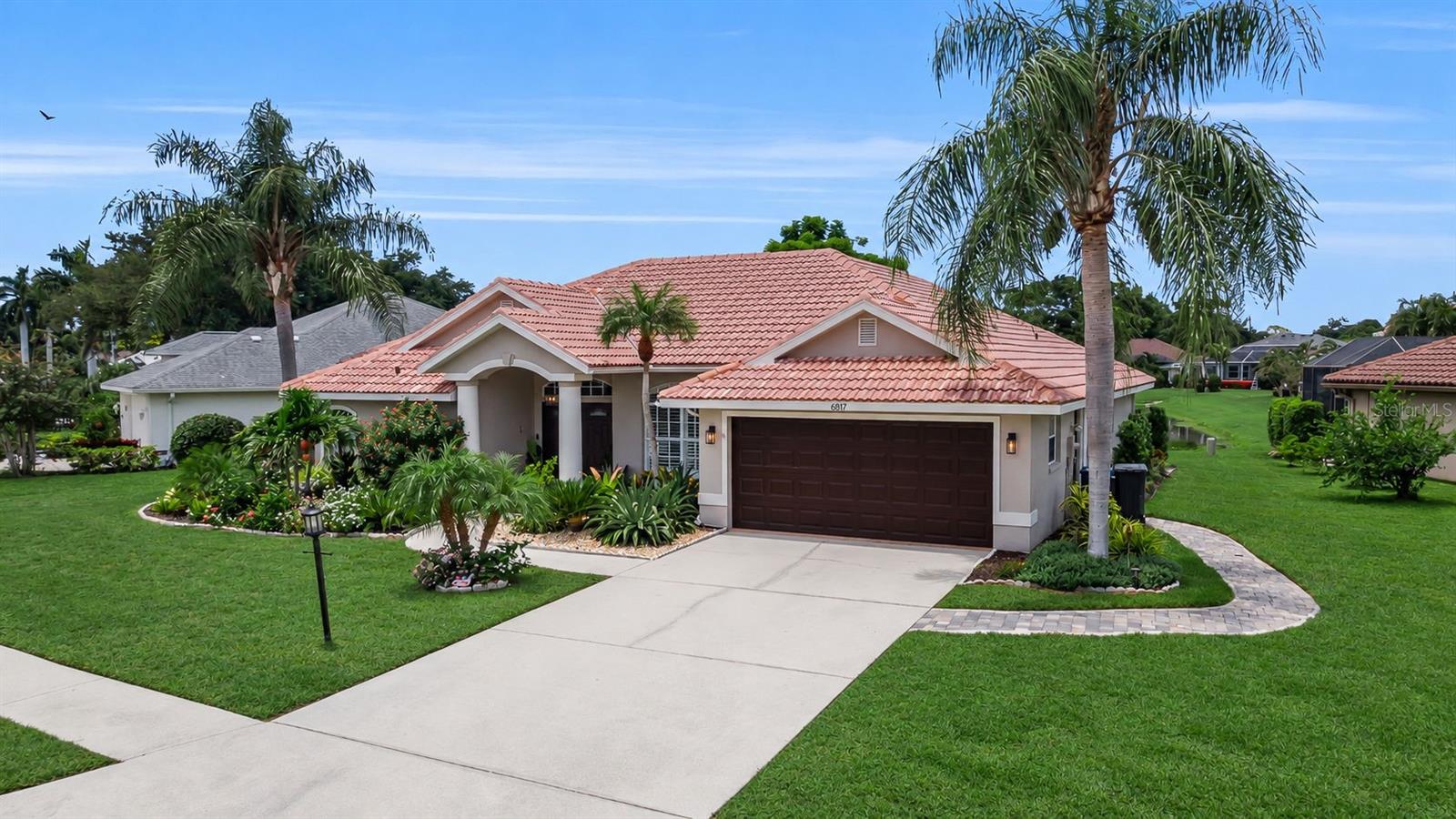 6817 CORRAL CIR — photo 46
