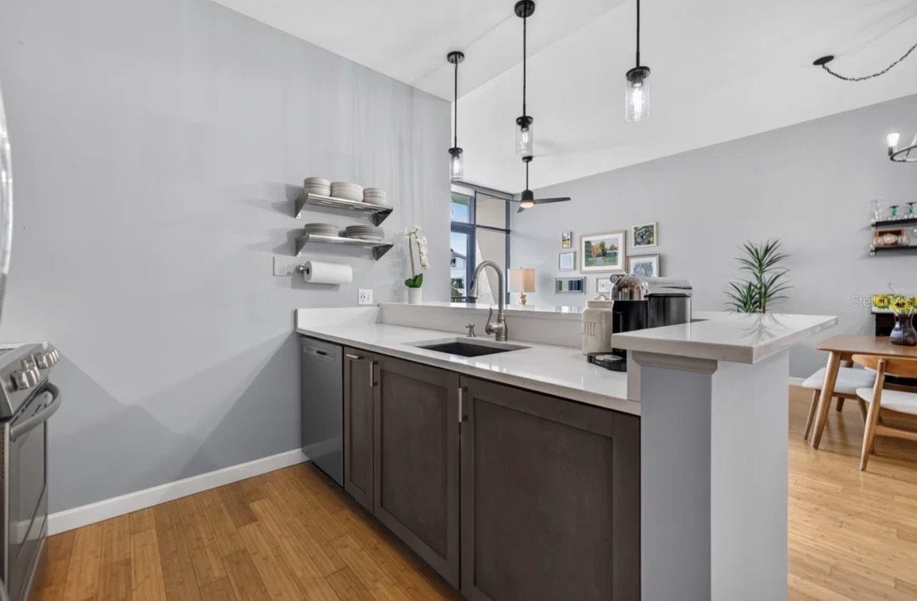 400 4TH AVE S #408 — photo 13