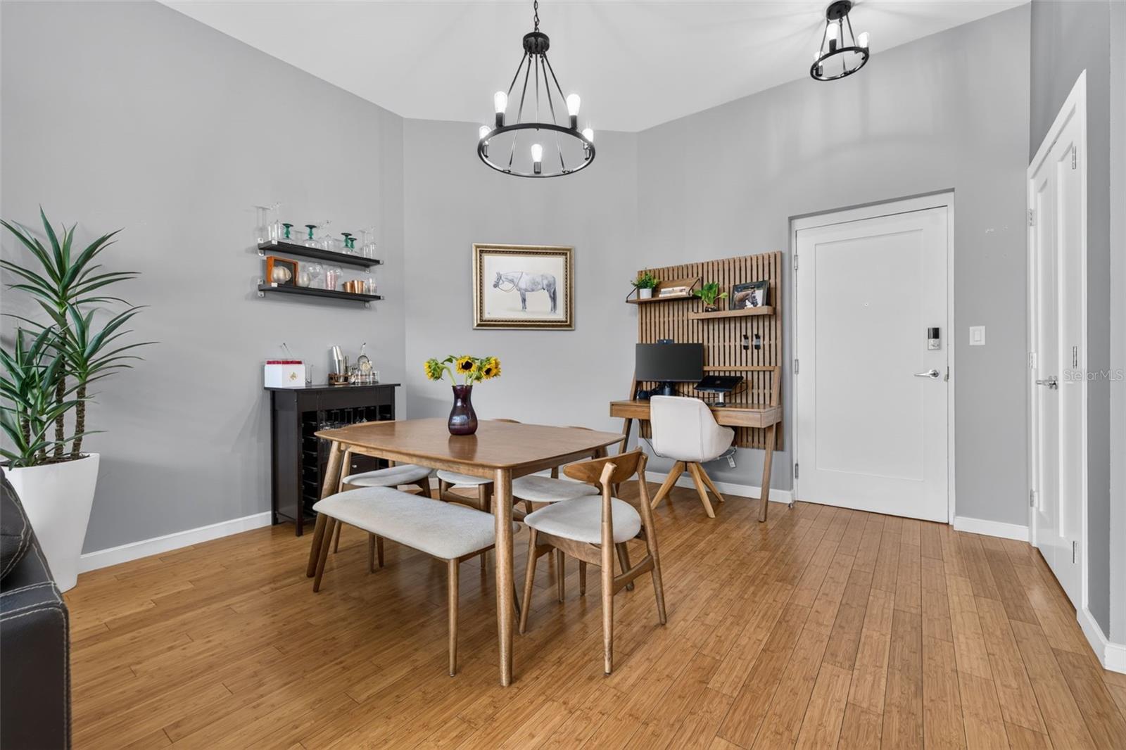 400 4TH AVE S #408 — photo 8