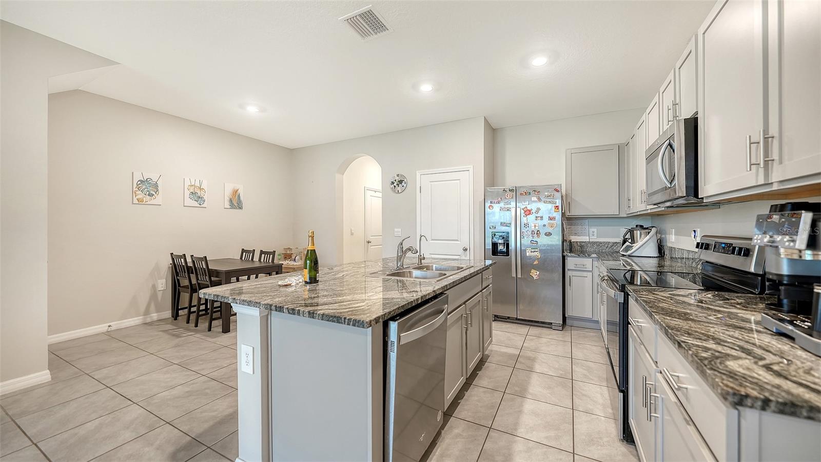 8777 MILESTONE DR — photo 18
