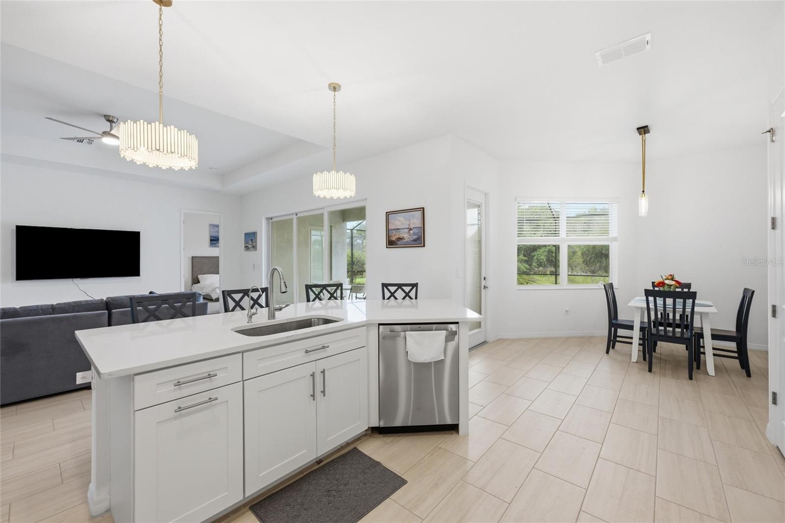 19047 SCALLOP LOOP — photo 18