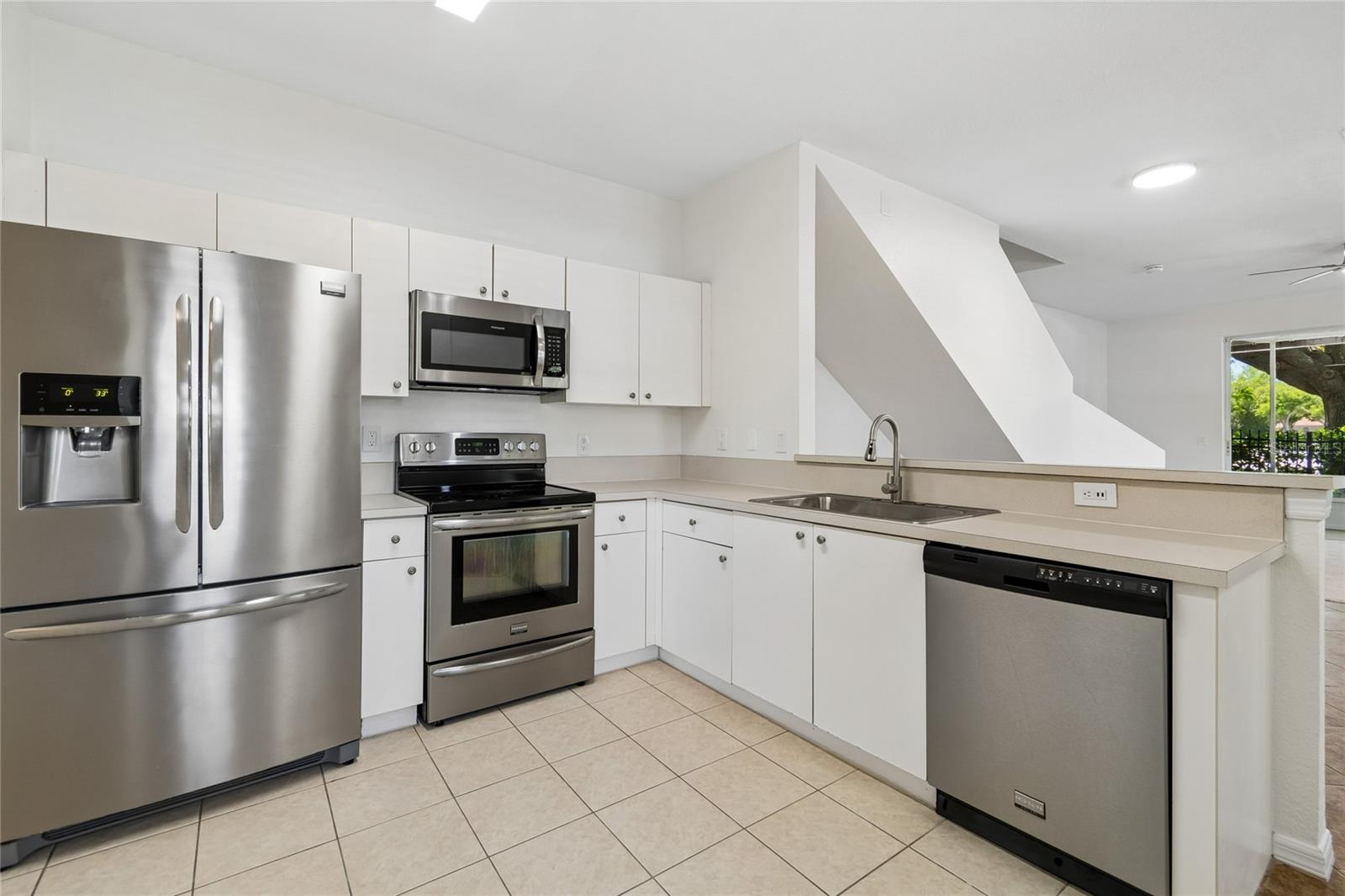 10925 WINTER CREST DR — photo 7