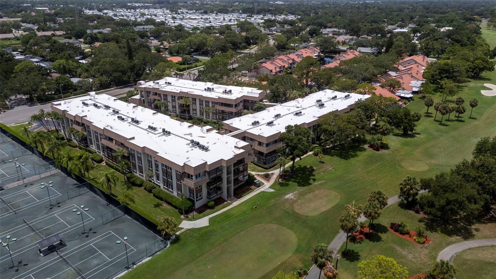 3035 COUNTRYSIDE BLVD #24B — photo 31