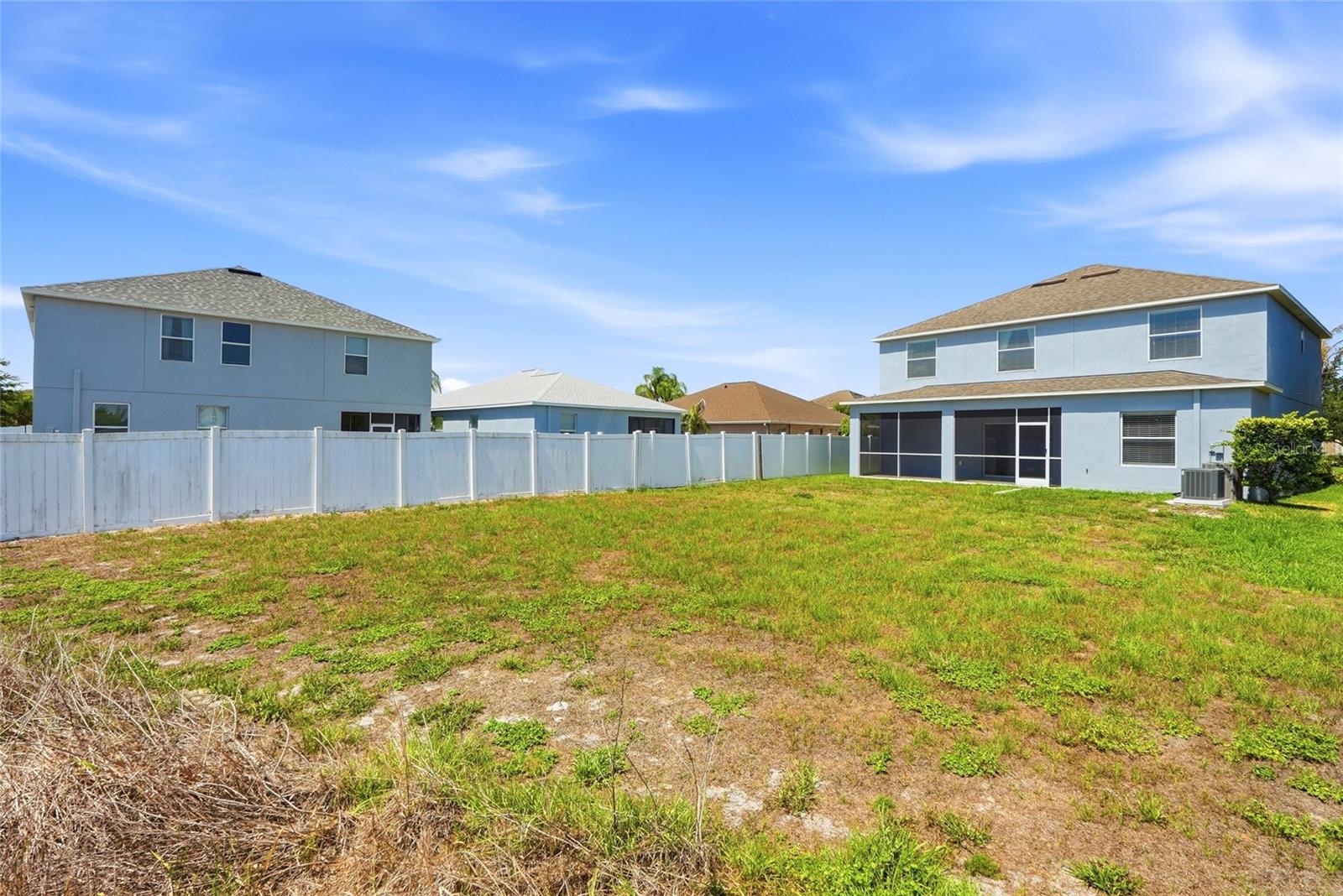 909 MEADOW GLADE DR — photo 49