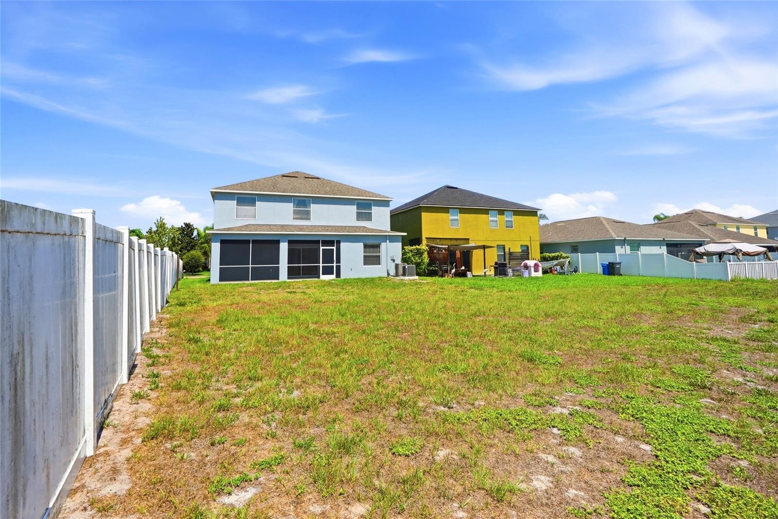 909 MEADOW GLADE DR — photo 50