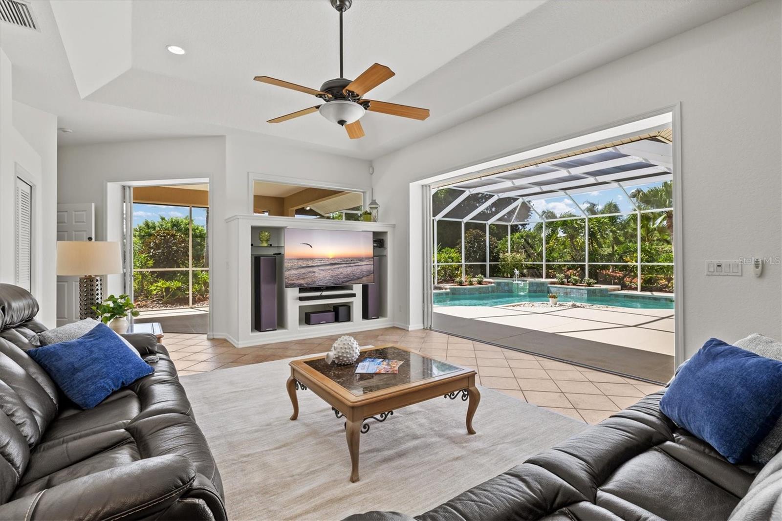 7373 S SERENOA DR — photo 34
