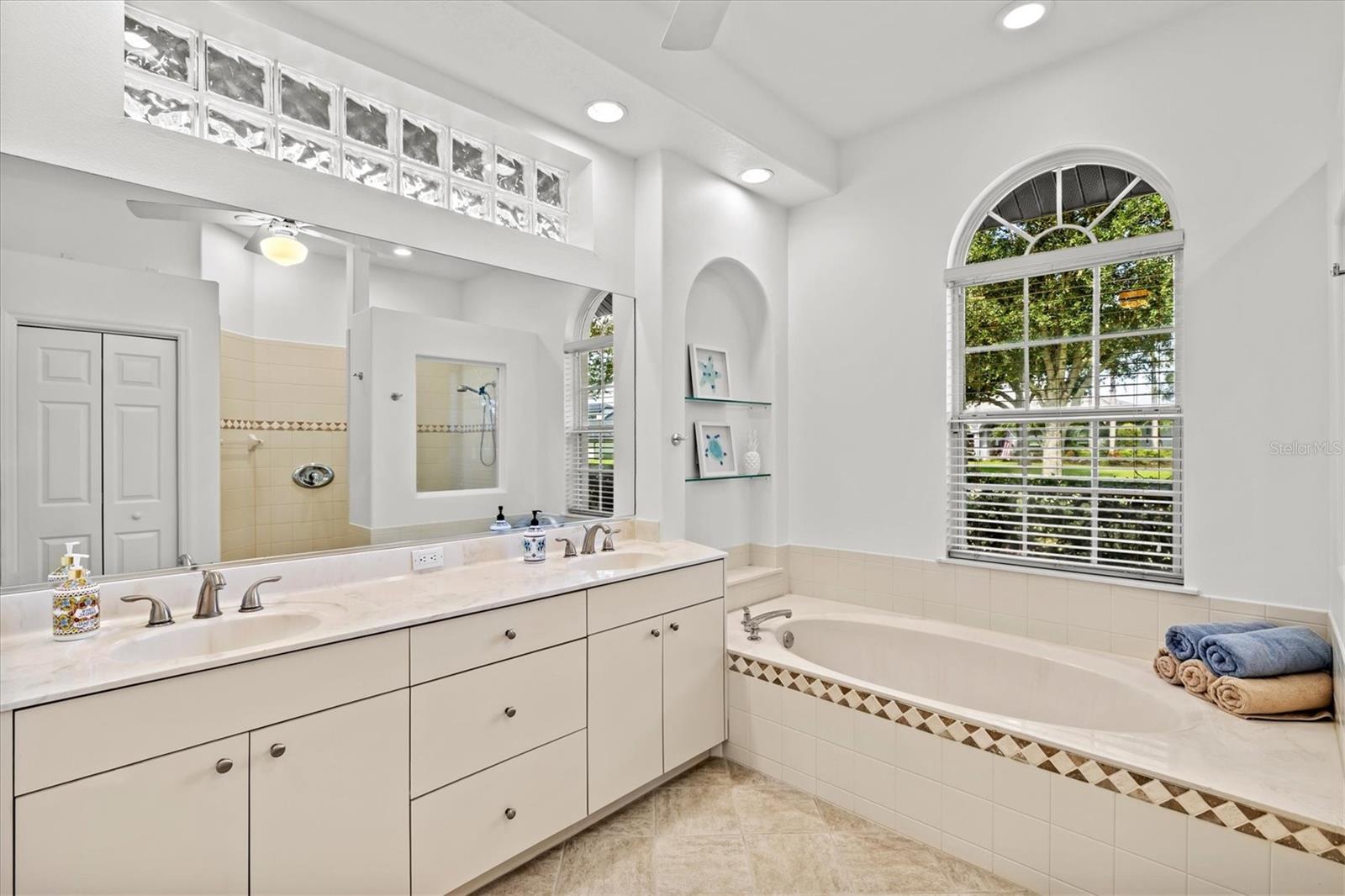 7373 S SERENOA DR — photo 49