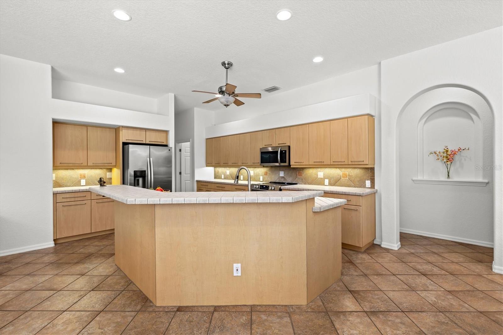7373 S SERENOA DR — photo 23