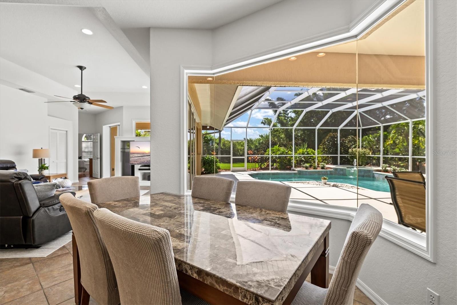 7373 S SERENOA DR — photo 32
