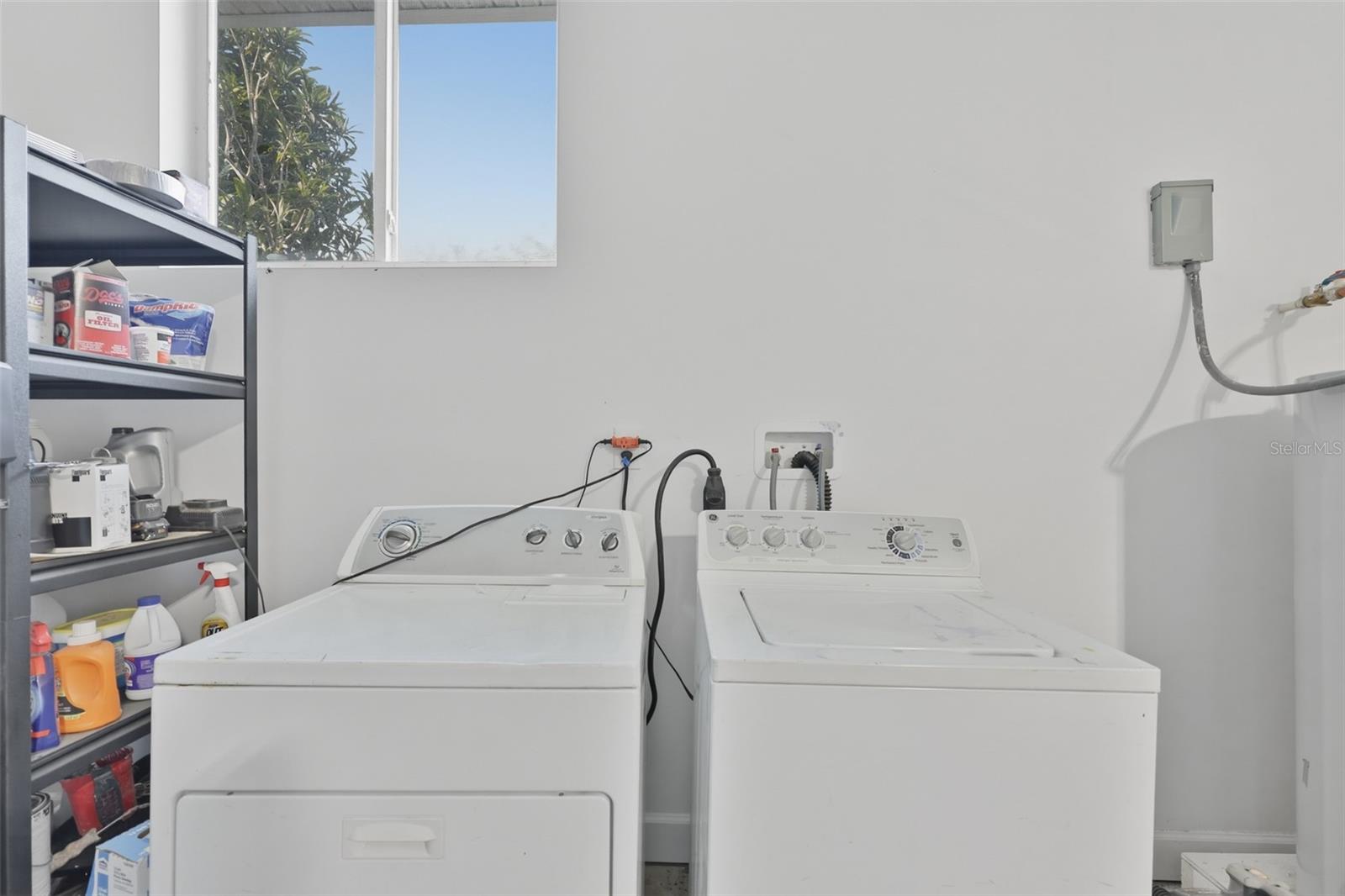 4700 TOWER RD — photo 33