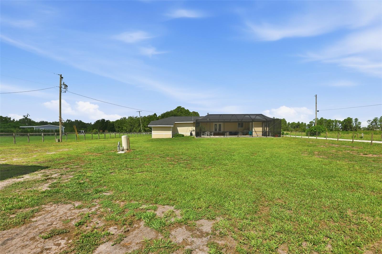 4700 TOWER RD — photo 41
