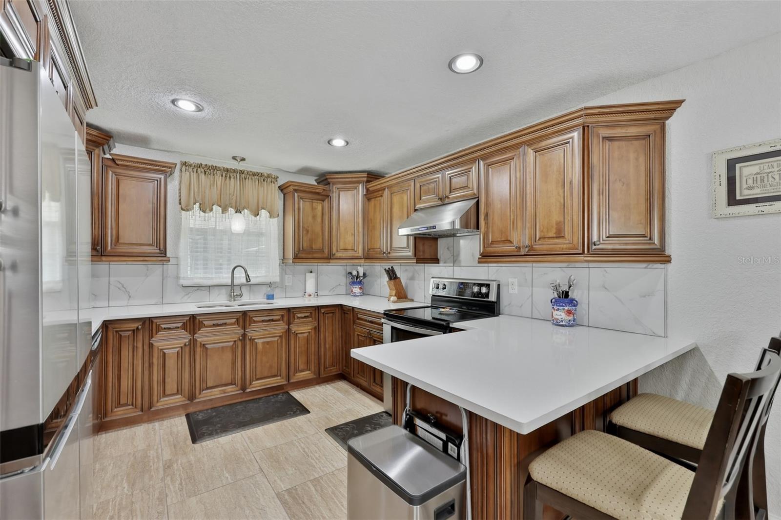4700 TOWER RD — photo 12
