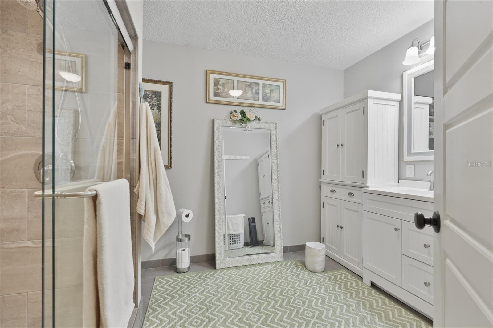 4700 TOWER RD — photo 24