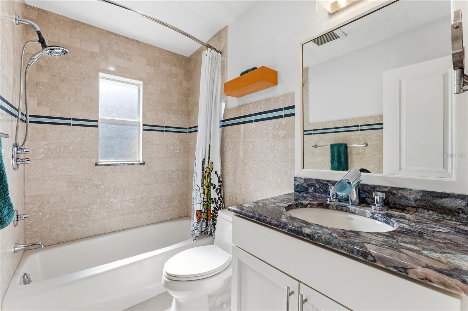 2708 W OSBORNE AVE — photo 64