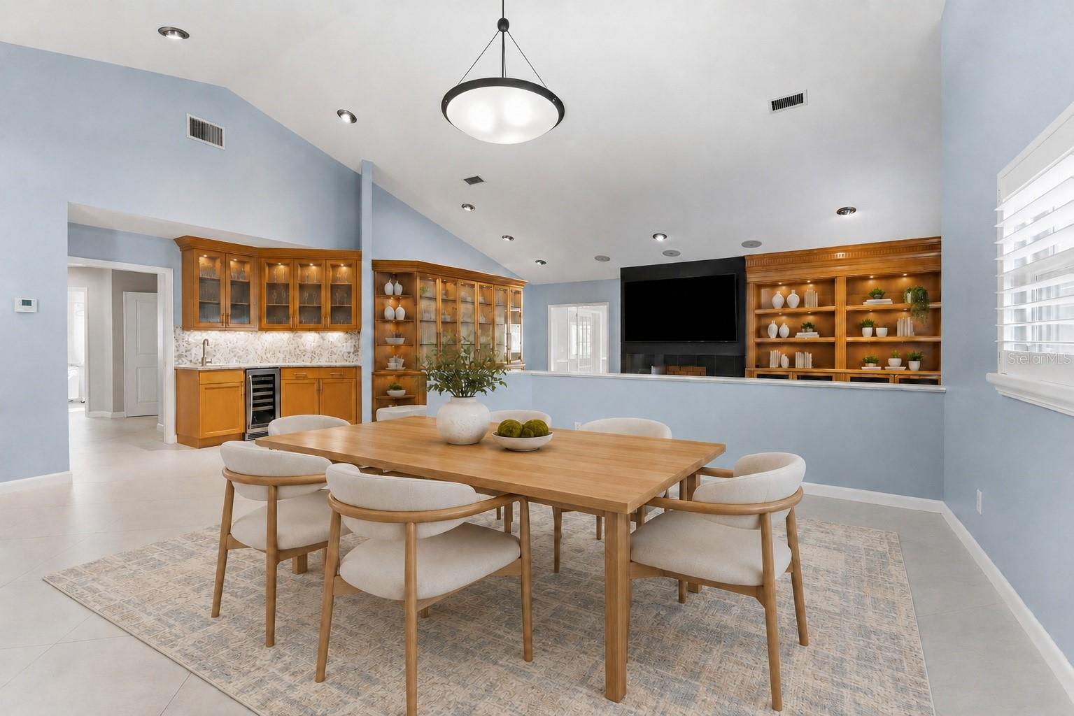 2708 W OSBORNE AVE — photo 13