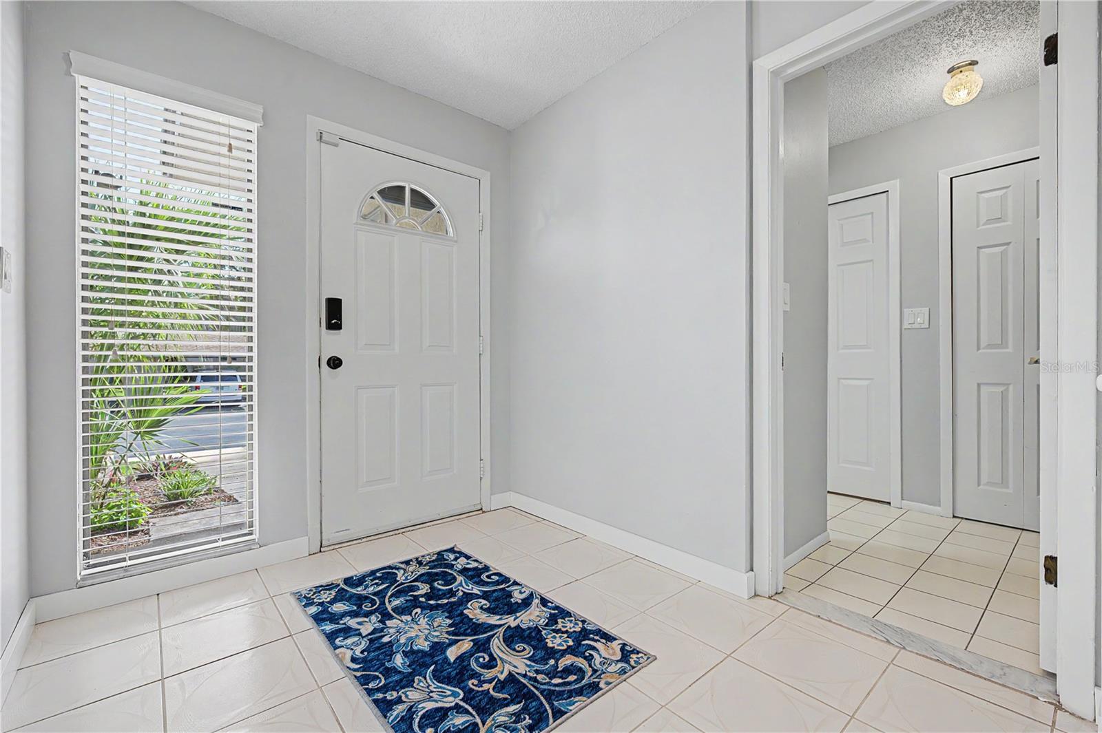 75 POOLE PL — photo 3