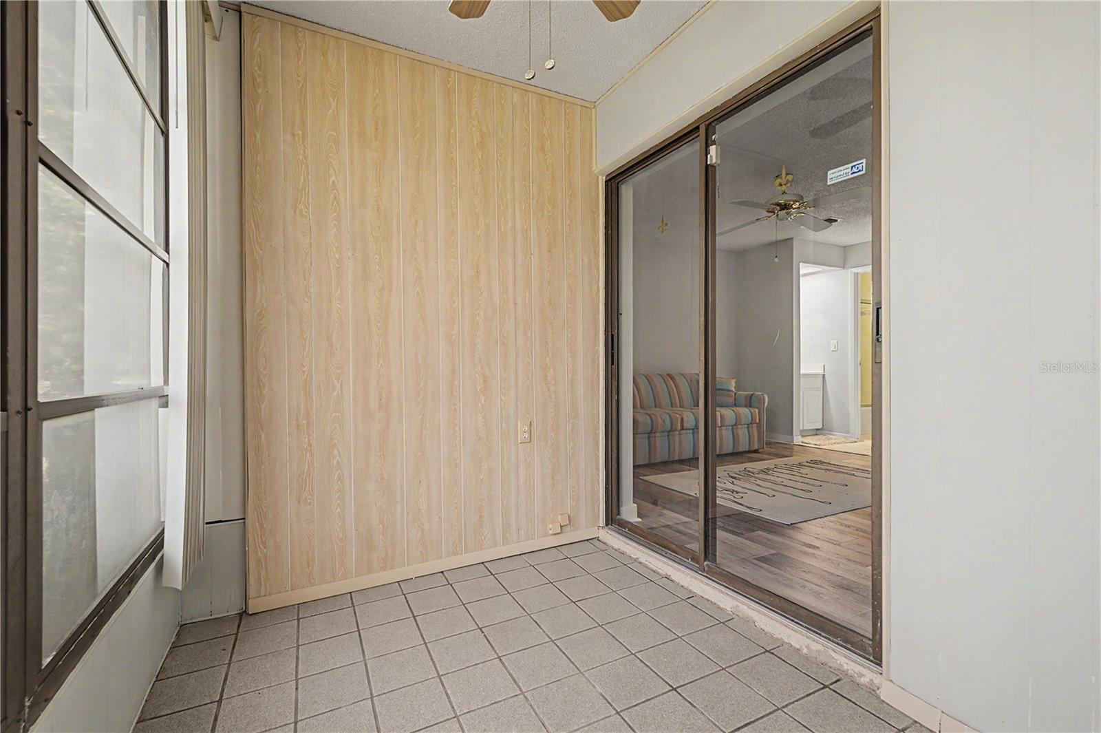 75 POOLE PL — photo 27
