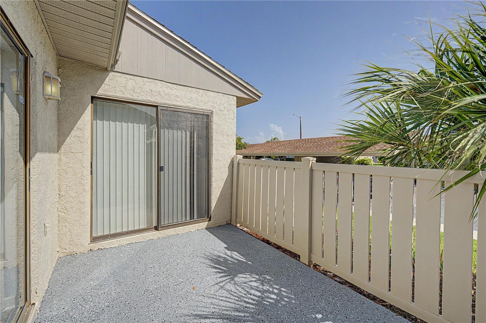 75 POOLE PL — photo 30