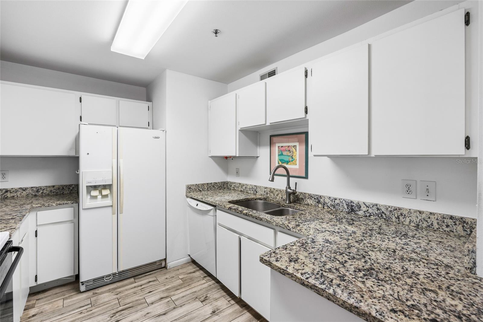 3002 W CLEVELAND ST #B6 — photo 6