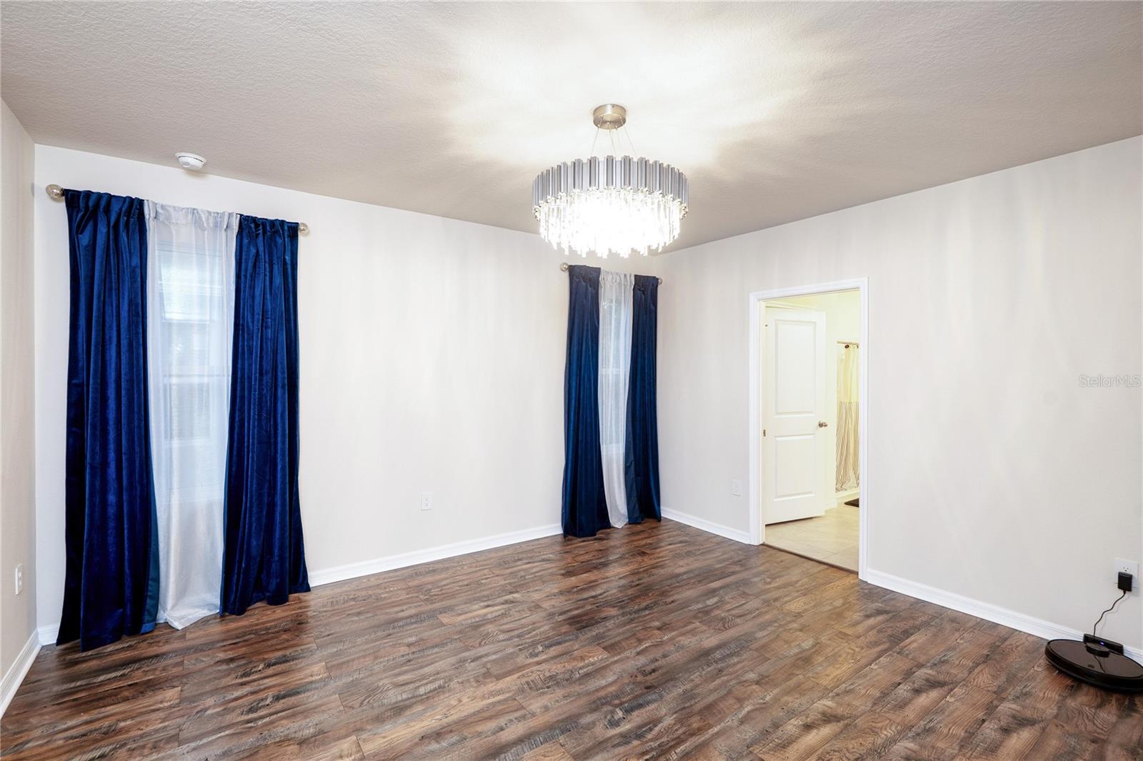 7530 CYPRESS WALK DR — photo 23