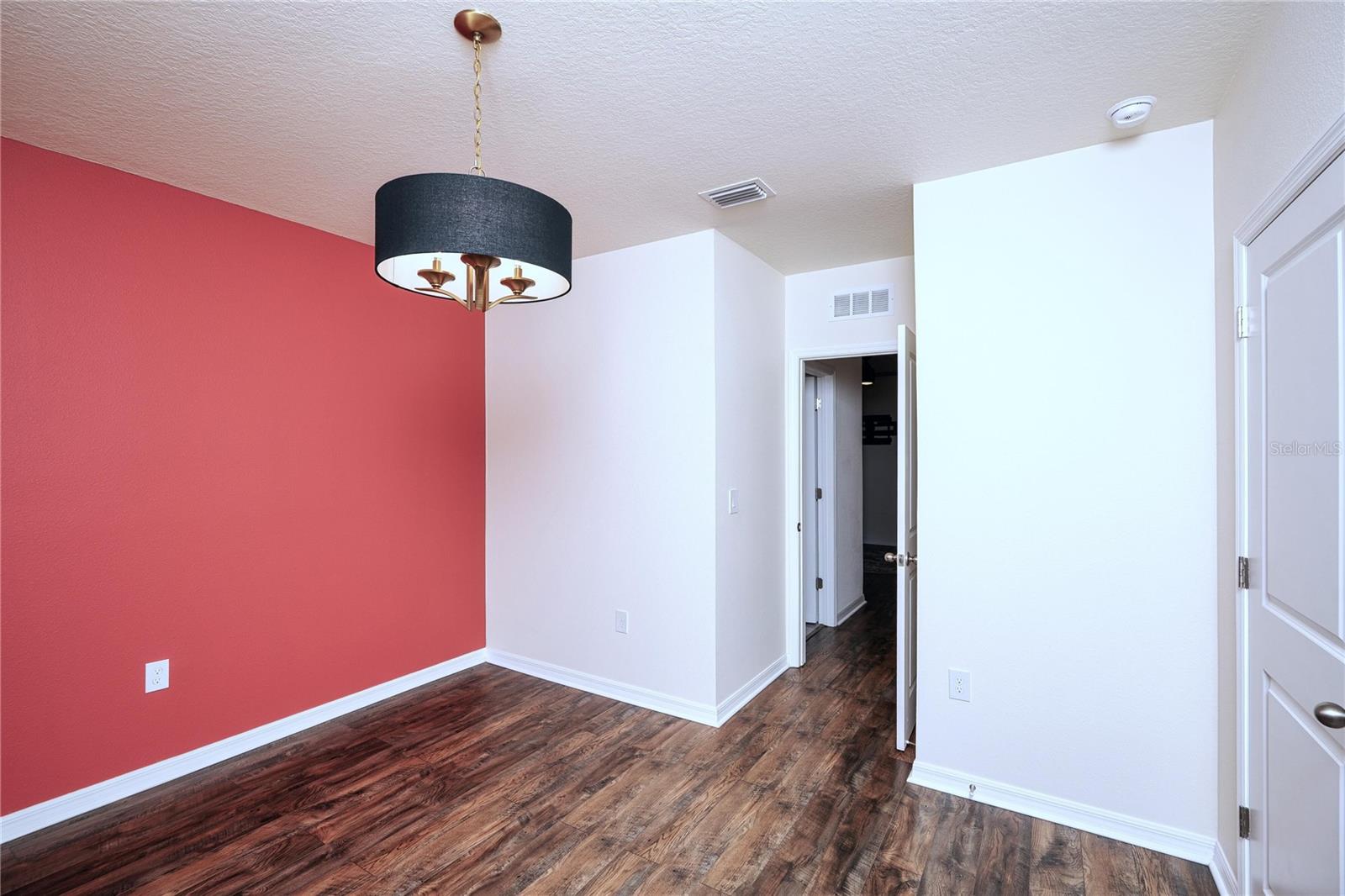 7530 CYPRESS WALK DR — photo 30