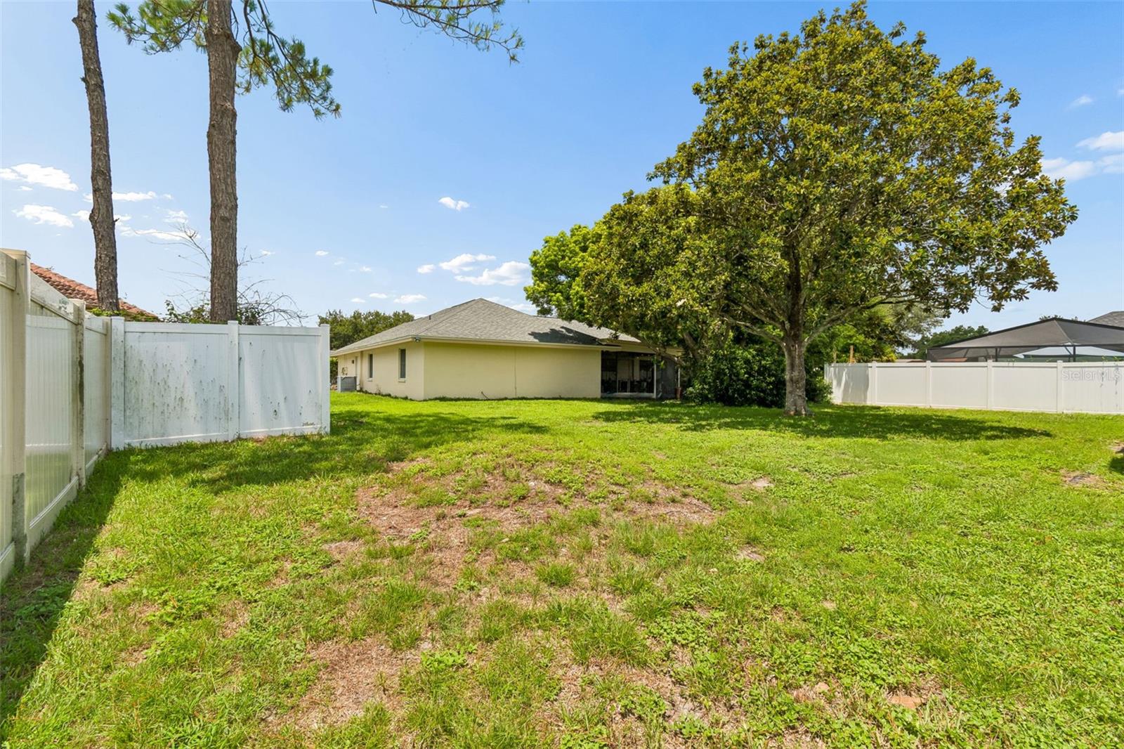 9237 PEBBLE CREEK DR — photo 45