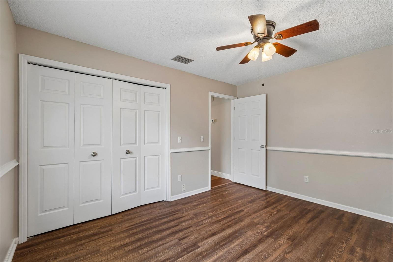 9237 PEBBLE CREEK DR — photo 34