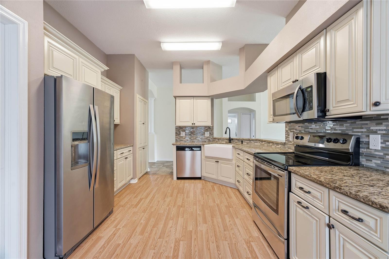 19520 MORDEN BLUSH DR — photo 18