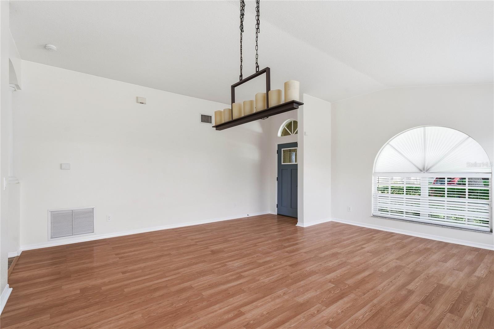 19520 MORDEN BLUSH DR — photo 8