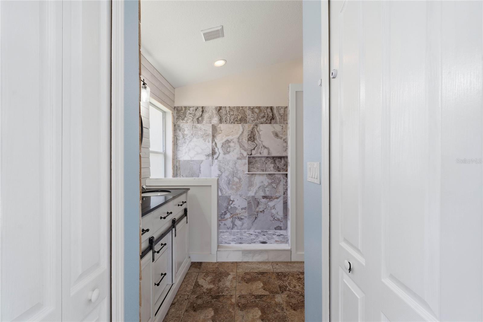 19520 MORDEN BLUSH DR — photo 21