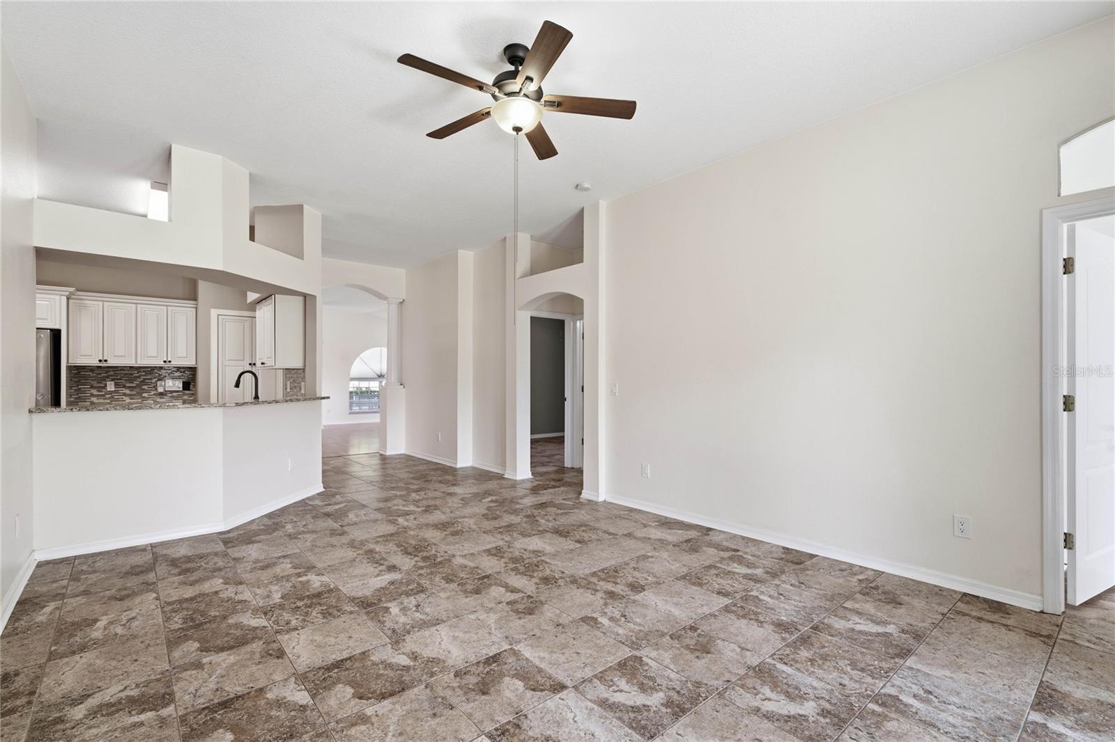 19520 MORDEN BLUSH DR — photo 14