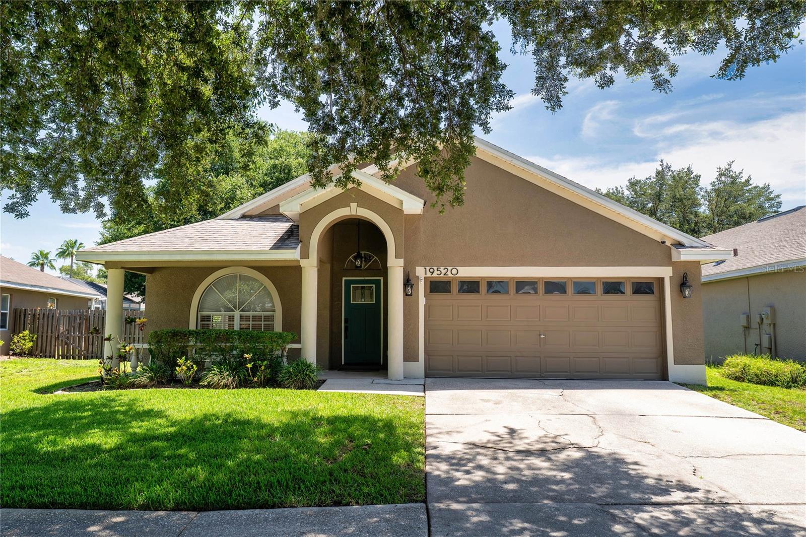 19520 MORDEN BLUSH DR — photo 2