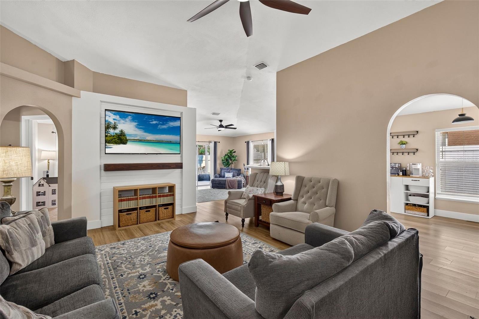 31806 LOCH ALINE DR — photo 11
