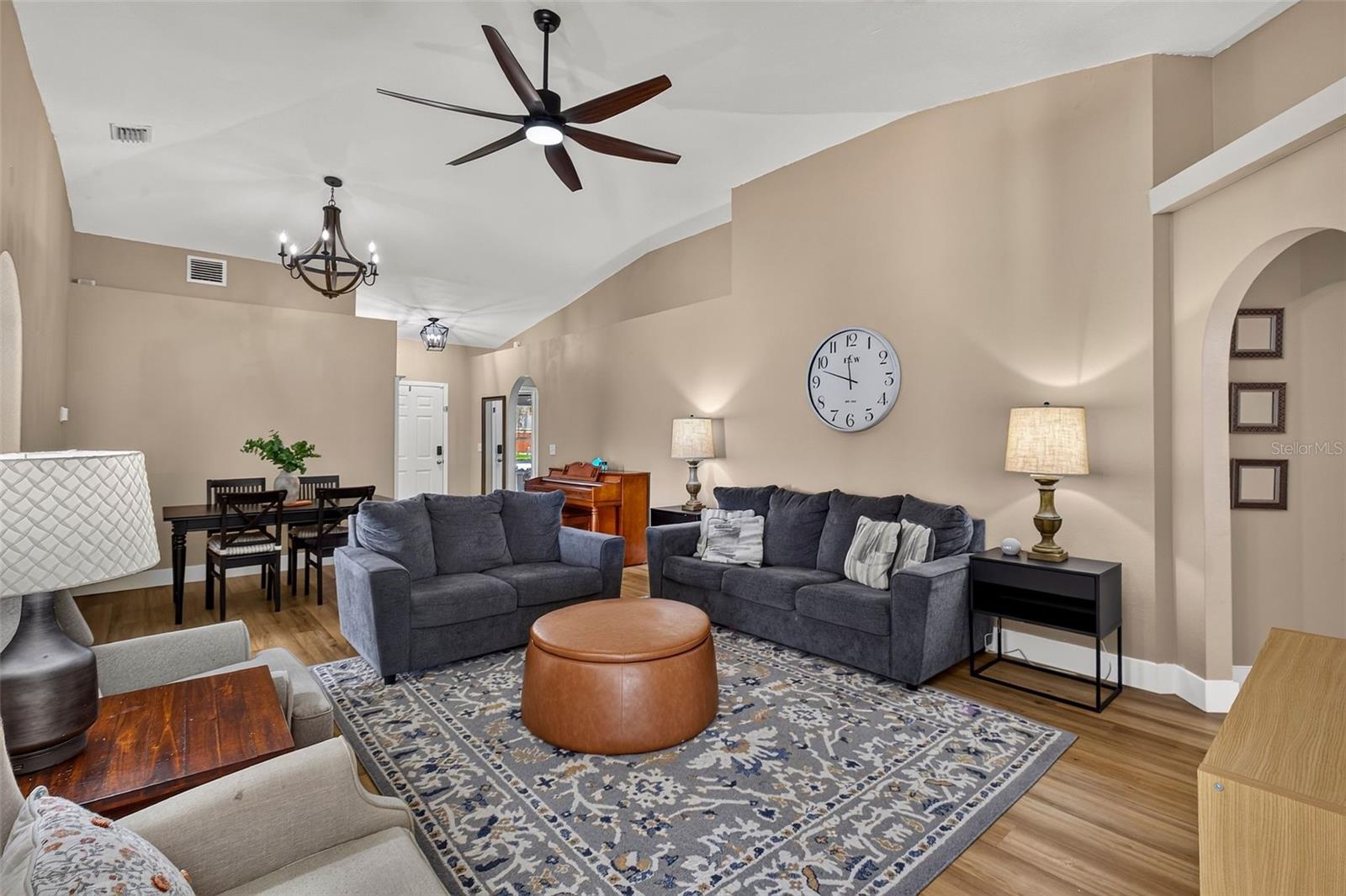 31806 LOCH ALINE DR — photo 2