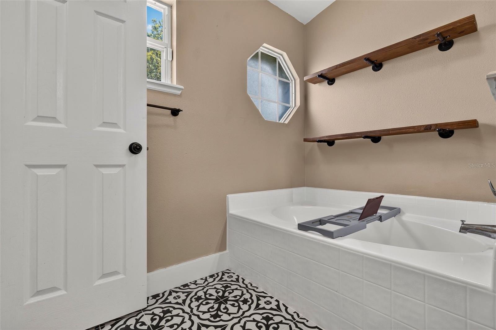 31806 LOCH ALINE DR — photo 31