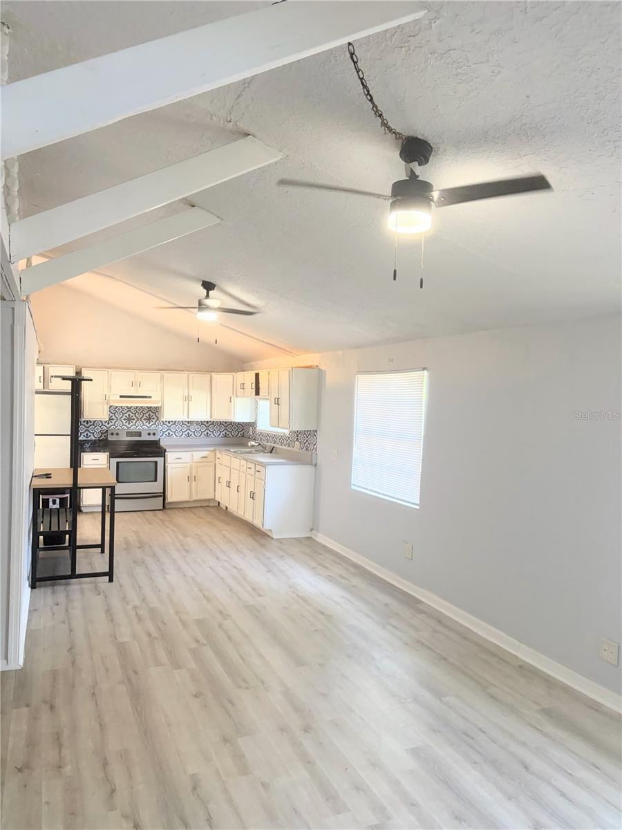 1505 N ORANGE ST — photo 4