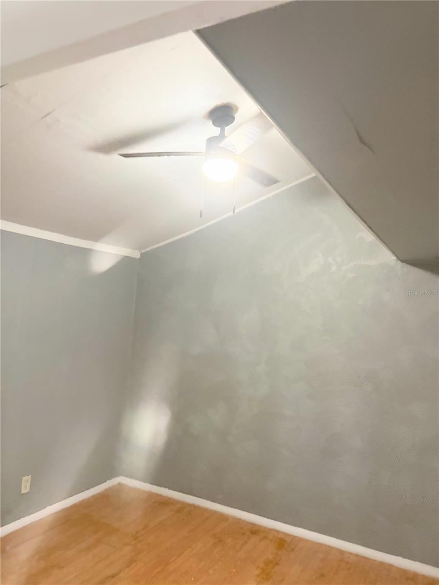 1505 N ORANGE ST — photo 8
