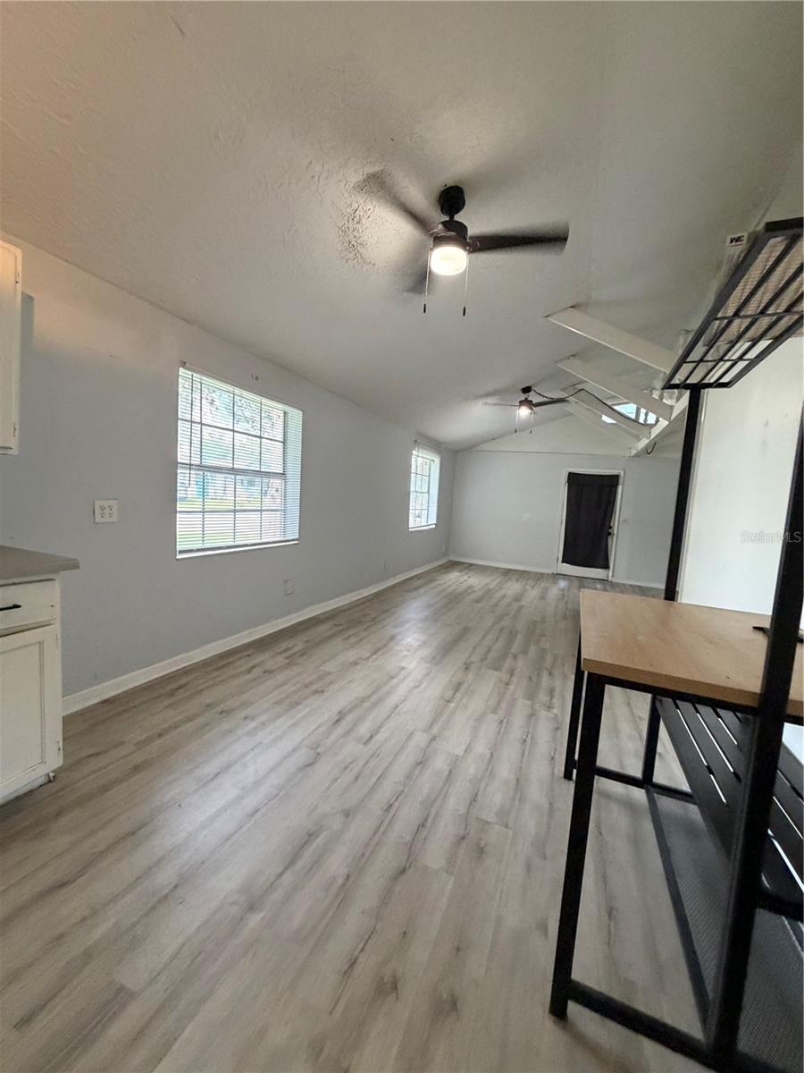 1505 N ORANGE ST — photo 3