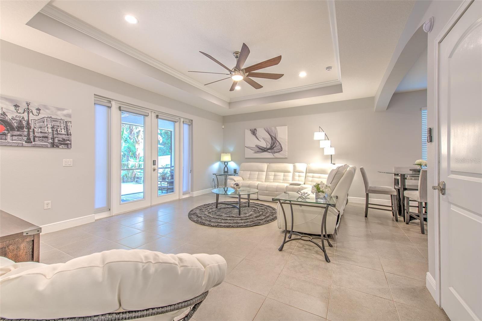 842 VINO VERDE CIR — photo 12