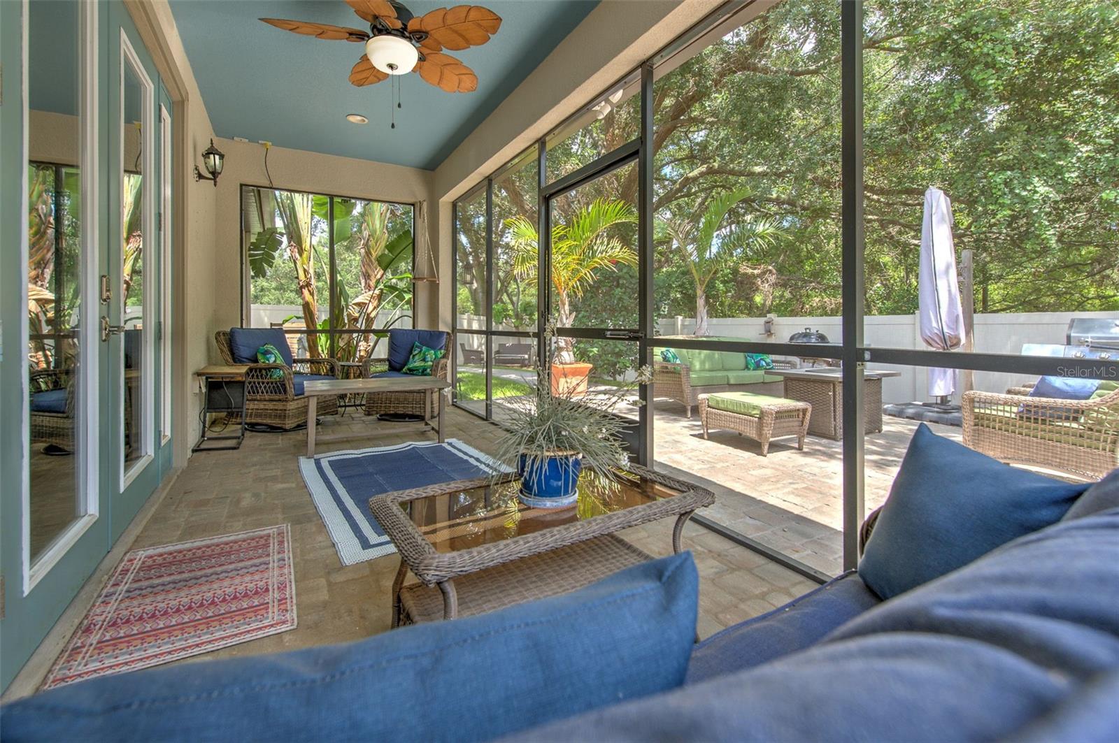 842 VINO VERDE CIR — photo 34