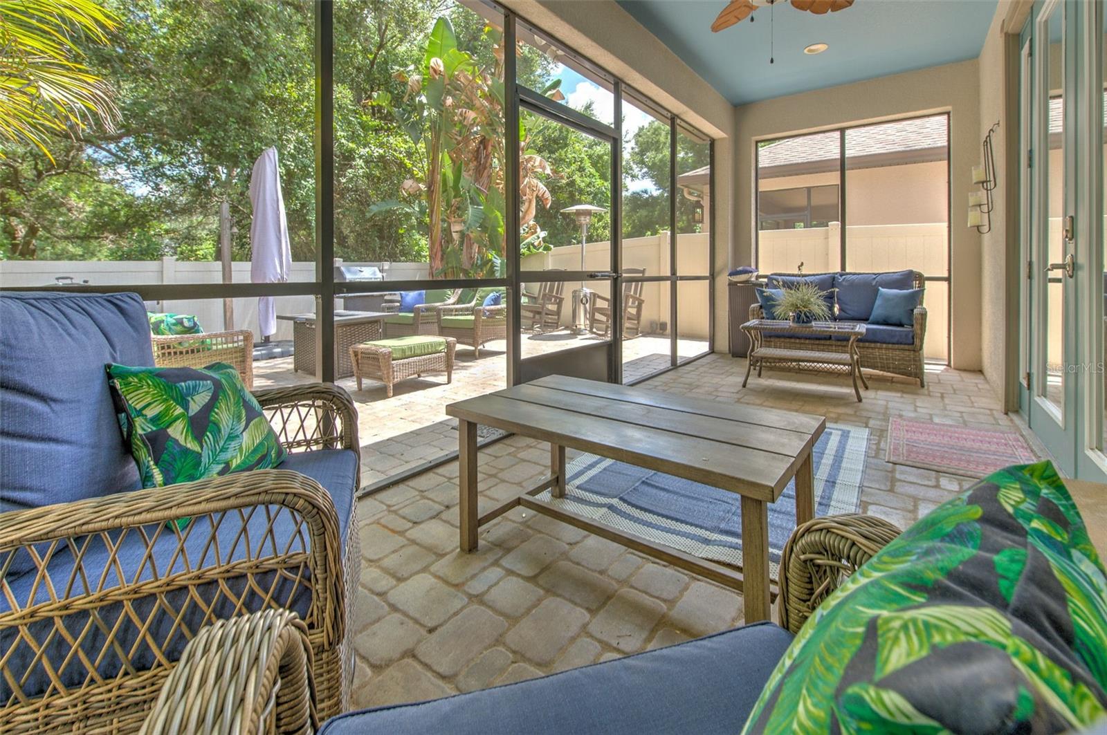 842 VINO VERDE CIR — photo 35